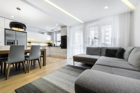 Ruang tamu dan dapur modern di apartemen penuh gaya