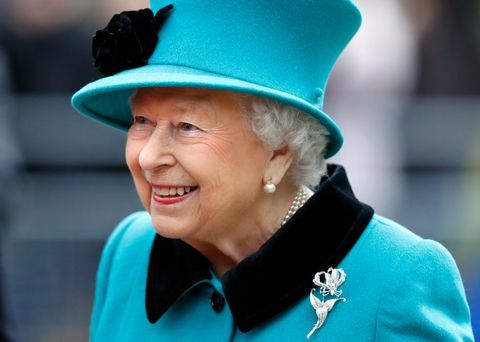 Ratu Membuka Pusat Ratu Elizabeth II Coram