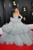 Ariana Grande Memiliki Momen Cinderella di Gray Tulle pada Grammy 2020