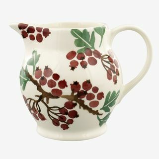 Hawthorn Berries 1/2 Pint Jug