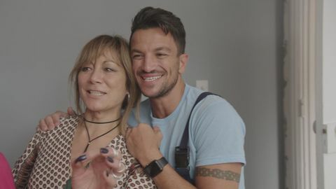 Anna Ryder Richardson - Peter Andre - Makeover 60 Menit - Quest Red