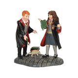 Ron dan Hermione Figurine