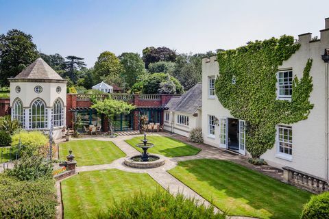 Rumah dijual - Belvedere, Burgmanns Hill, Lympstone, Exmouth, Devon