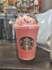 Starbucks Barista Membuat Frappuccino Hari Valentine