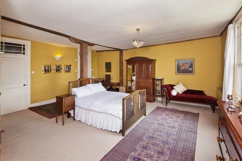 Benton End House - Savills - bedroom