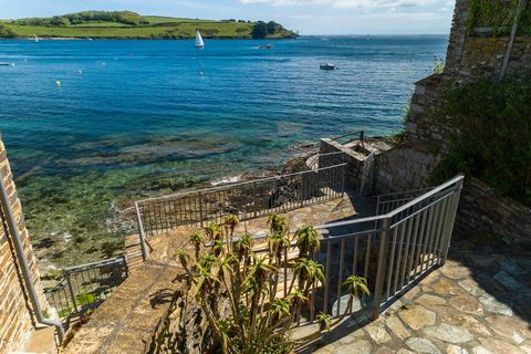 Properti Moorings dijual di Cornwall