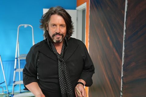 ruang ganti, ep3 leedslaurence llewelyn bowen di tengah makeover ruang tamu leeds