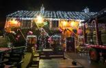 Sebuah Country Pub Tradisional Di Somerset Telah Diubah Menjadi Rumah Roti Jahe Untuk Natal