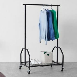 MADE Essentials Moss Garment Rack, Hitam