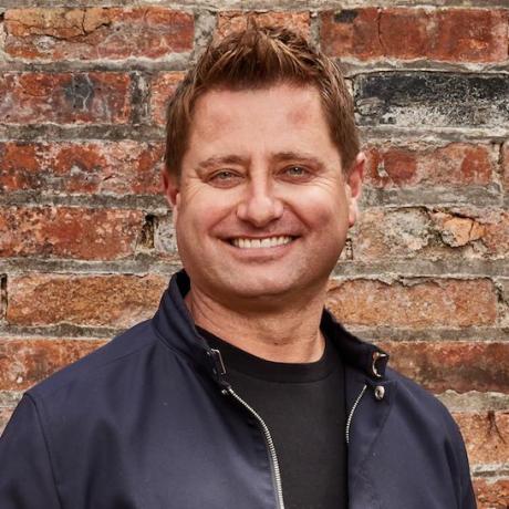 renovasi luar biasa george clarke