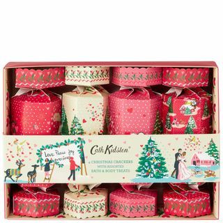 Set Kado Cath Kidston Christmas 2021 Shine Bright Beauty Crackers