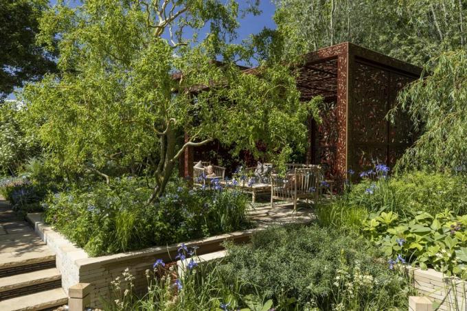 morris and co dirancang oleh ruth willmott disponsori oleh morris co show garden rhs chelsea flower show 2022