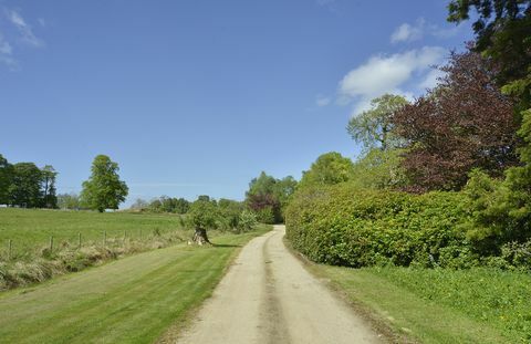 kastil merah muda untuk dijual di aberdeenshire