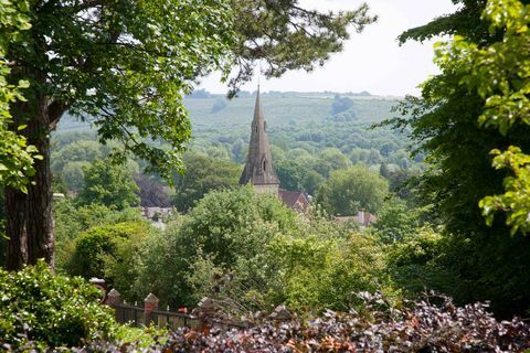 Lihat Pagoda House, Winchester, Savills