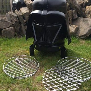 Panggangan Luar Ruangan Darth Vader