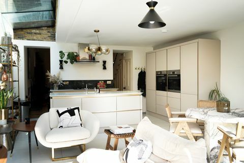 di dalam dapur luxe emas putih lou teasdale