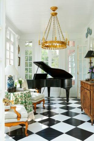 kamar klasik dengan piano