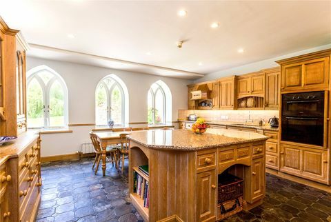 Properti dijual: Keepers Cottage di Minchinhampton, Stroud, Gloucestershire di Cotswolds