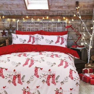 Natal Stocking Merah Putih Reversible Duvet Cover