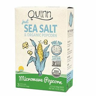 Quinn Snacks Microwave Popcorn - Dibuat dari Jagung Non-transgenik Organik - Just Sea Salt, 7 Ounce (Bungkus 1)