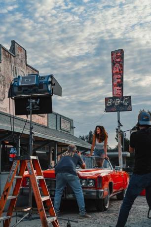 cindy crawford membuat ulang iklan pepsi 1992