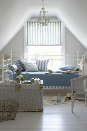 vanessa arbuthnott interior pantai ide tepi laut