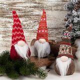 Handmade Swedish Gnome Plush Set dari 3