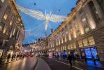 Lampu Natal Oxford Street telah menyala, 11 minggu sebelum hari besar