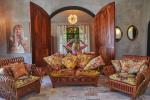 Menginap di Betsey Johnson's "Betseyvilla" Airbnb Di Meksiko