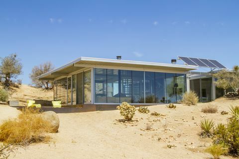 Rumah Off-The-Grid, Pioneertown, California