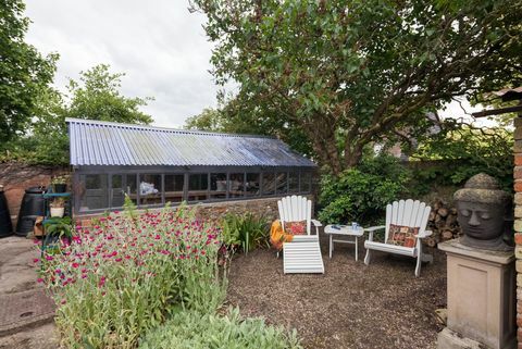 Forge - Littlebury - shed - Cheffins