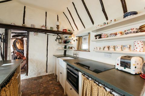 The Hovel - Ludgershall - kitchen - OnTheMarket.com