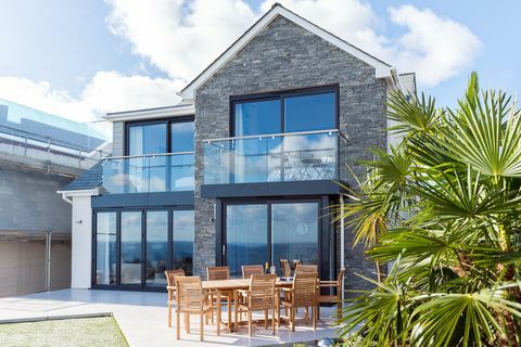 Mevagissey - Cornwall - properti - depan - OnTheMarket.com