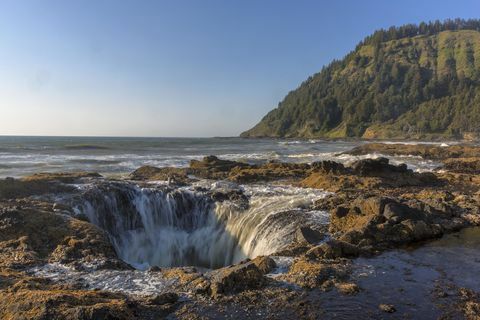 Thor's Well di Oregon