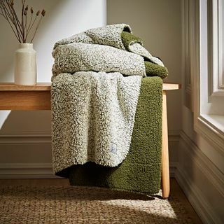 Cozy Marl Reversible Throw