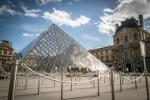 Louvre dan Menara Eiffel Membuka Kembali Rincian dan Berita