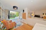 Inside This Bright Home Dijual di Moseley, Birmingham