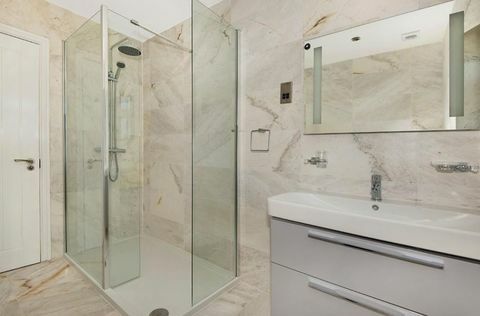 Broadstairs - Kent - shower - Zoopla