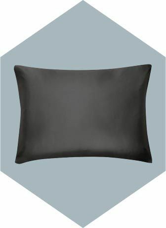 Sarung Bantal Sutra Murbei