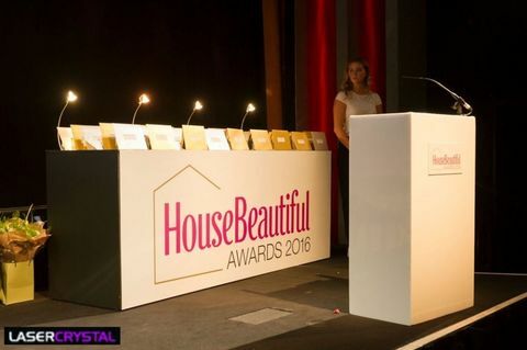 House Beautiful Awards 2016 - piala yang disediakan oleh Laser Crystal