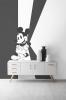 Kelly Hoppen Meluncurkan Wallpaper, Mouse, dan Rangkaian Peralatan Rumah Tangga Mickey Mouse