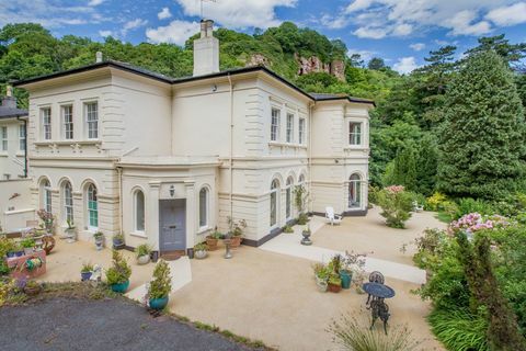 Washington House, Torquay, Devon - front ext