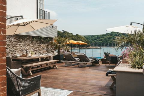 Trevail House - Fowey - Cornwall - Gordon Ramsay - decking - Boutique Retreats