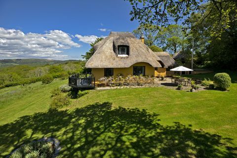 pondok bersejarah untuk dijual di taman nasional dartmoor