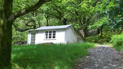 Cartref, Wales, Eksterior, © National Trust Images, Georgina Ward