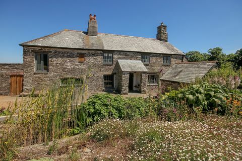 Penson Farm, Diptford, Totnes, Devon - front ext