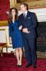 Anda Sekarang Bisa Mendapatkan Gaun Pertunangan Biru Kate Middleton dengan Lebih Sedikit