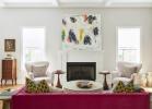 Michelle Gage Mendesain Rumah Keluarga dengan Sofa Merah Muda yang Tebal