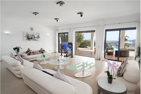 villa dalia - Ibiza - ruang tamu - Zoopla