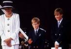 Pangeran Harry tidak percaya Putri Diana telah meninggal karena semuanya berjalan seperti biasa